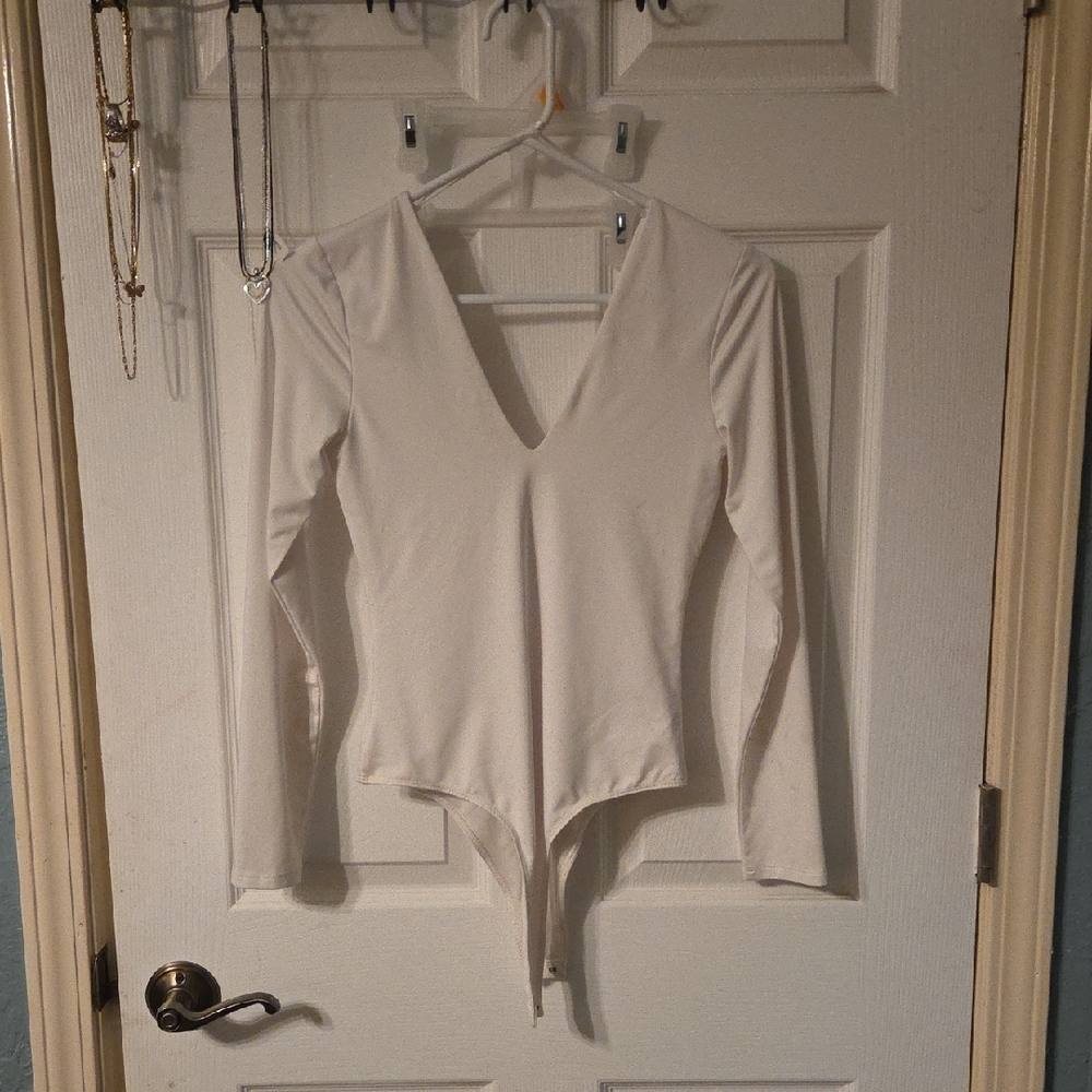 GB girls White V-Neck Long Sleeve Bodysuit